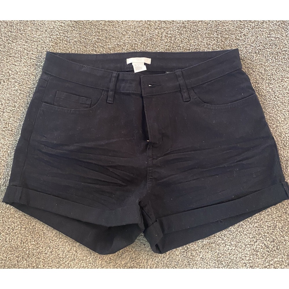 H&M Jean Shorts Women's 8 Black Denim Pants Low Rise Cuffed Summer Casual